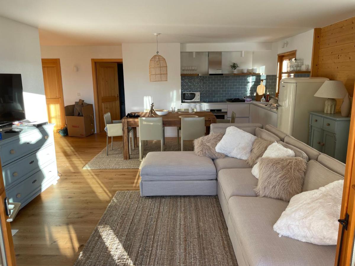With Stunning View! Ski-in, Ski-out Apartmán
